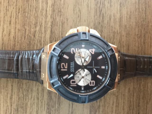 Relógio Guess modelo W0040g3
