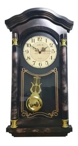 Relógio Modelo Antigo De Parede Com Pêndulo Retrô