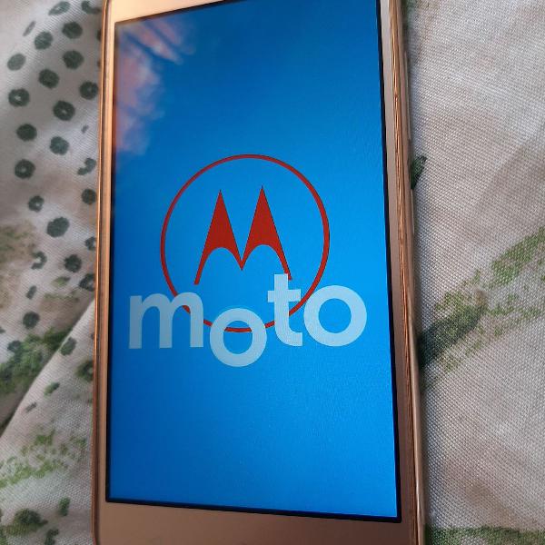 Smartphone Motorola Moto C Plus