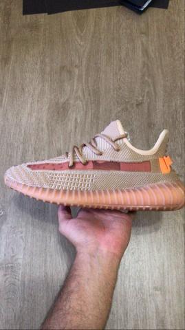 Yeezy 350 v2 ?Clay?