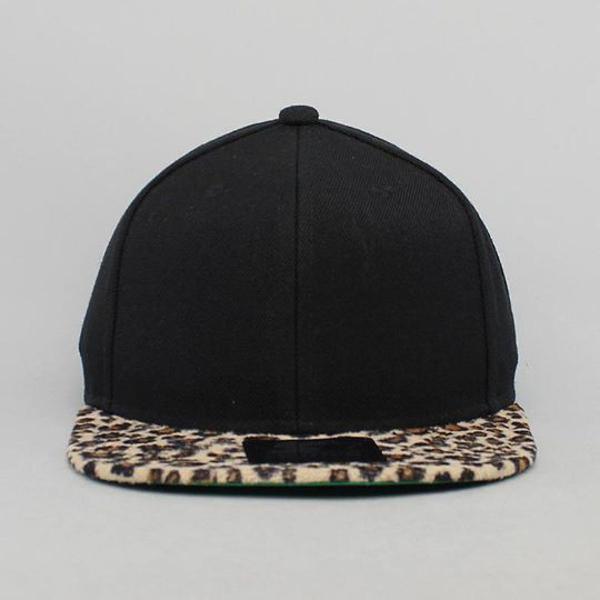 boné starter snapback liso preto aba de onça