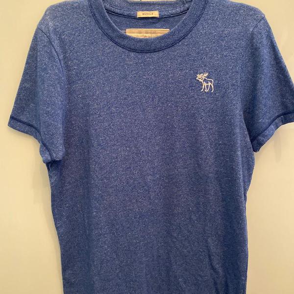 camiseta azul abercrombie &amp; fitch