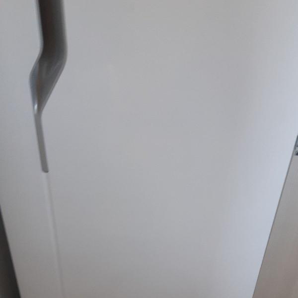 geladeira electrolux branca