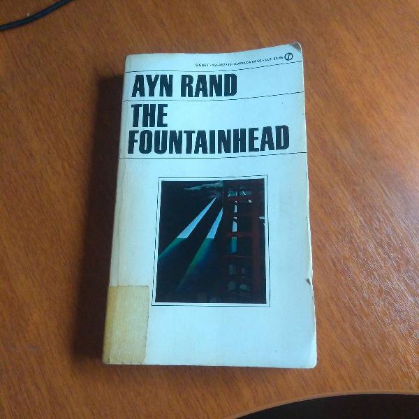 livro the fountainhead, de ayn rand