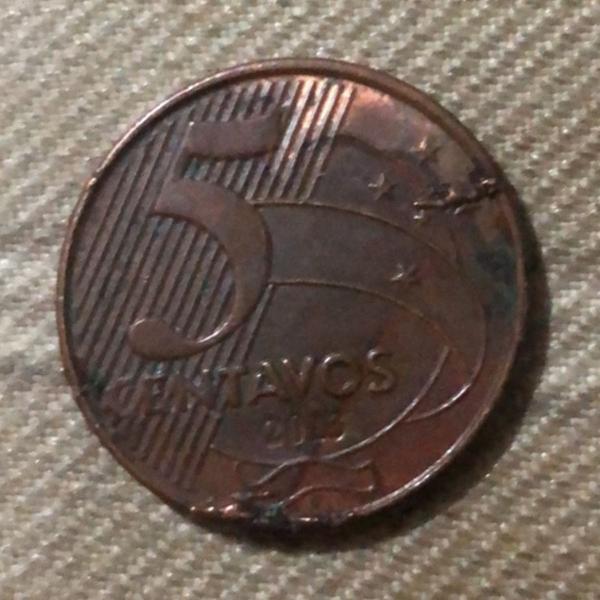 moeda 5 centavos 2013 anômala