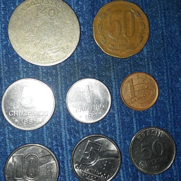 moedas variadas
