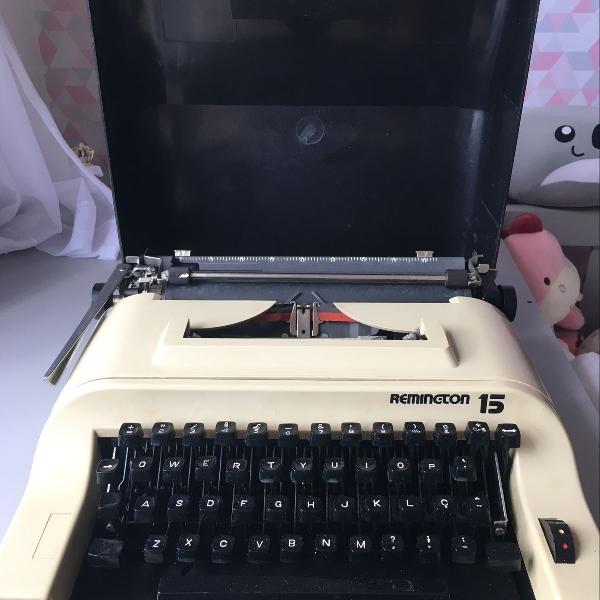máquina de escrever remington 15