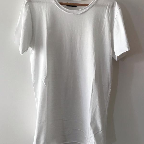 t-shirt longline branca