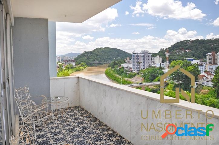 Apartamento a venda no centro de Blumenau - 3 dormitórios