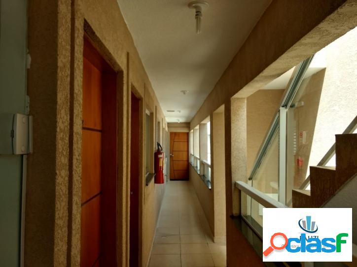 Apto - 2 dorm. na Vila Euthália próximo da Estação Vila