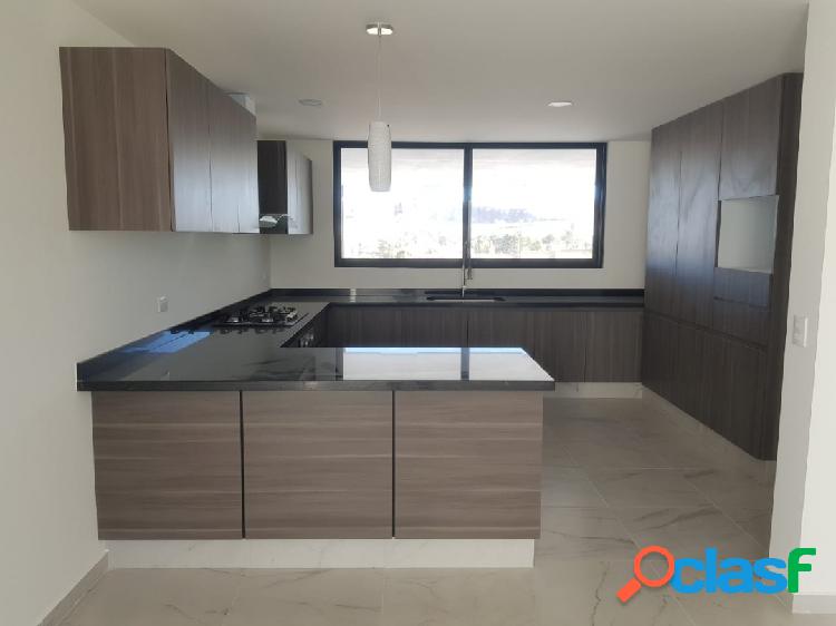 Casa en Venta en Parque Aguascalientes, Excelentes