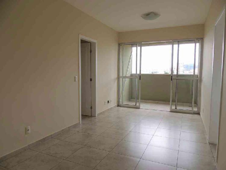 Apartamento, Floresta, 2 Quartos, 2 Vagas, 1 Suíte