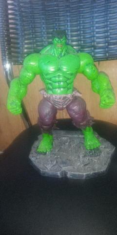Boneco Hulk