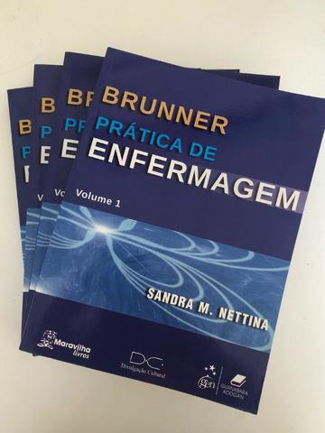 Livro de Enfermagem: Brunner Práticas de Enfermagem - os 4