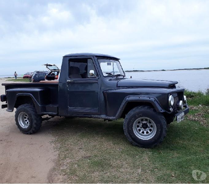 Vende-se pick up jeep ano 1965 reformada