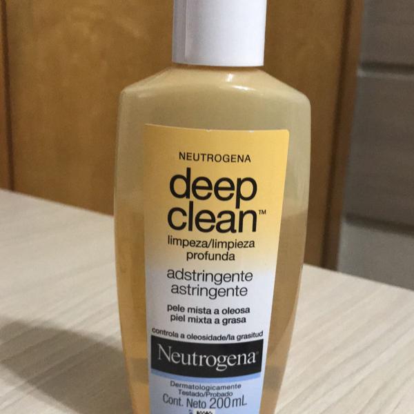 adstringente neutrogena deep clean