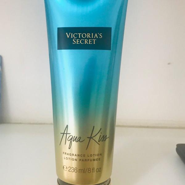 creme victoria secrets aqua kiss