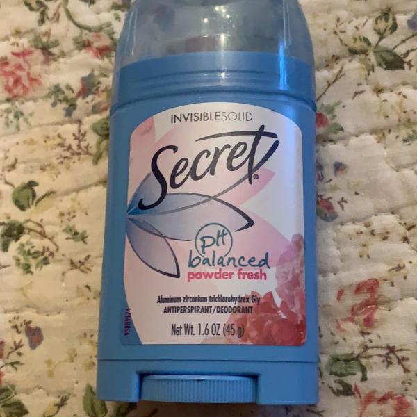 desodorante secret powder fresh
