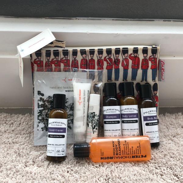 kit necessaire peter thomas roth pharmacopia red flower