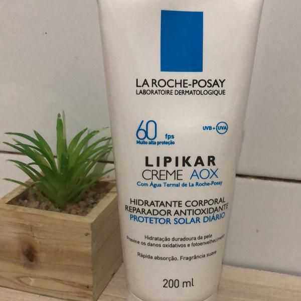 lipikar aox la roche posay