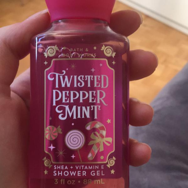 shower gel