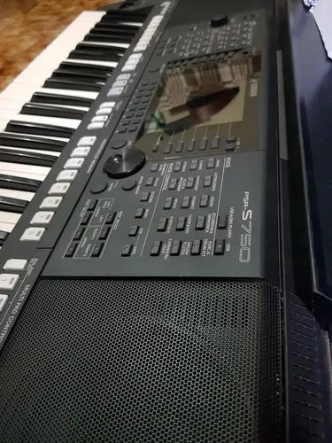 Aulas De Teclado E Violão Itb