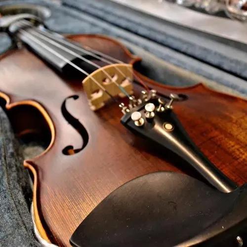 Aulas De Violino E Teoria Musical Online