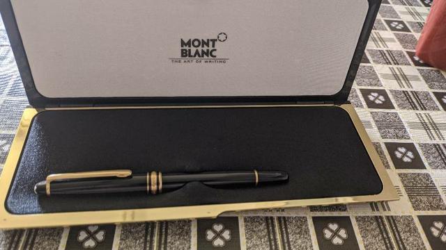 Caneta tinteiro Mont Blanc Meisterstuck