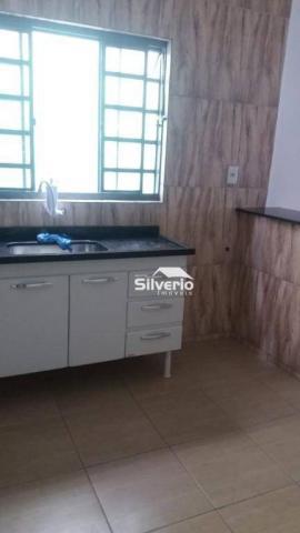 Casa com 1 dormitório para alugar, 45 m² por R$ 950/mês -