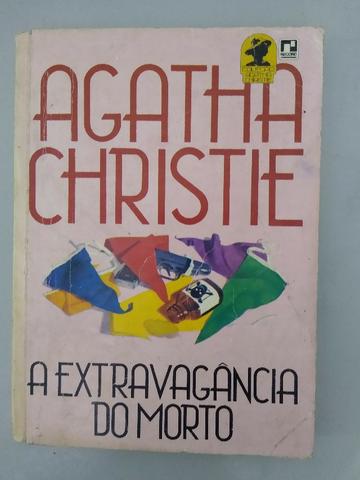 Livro A extravagância do morto - Agatha Christie Usado