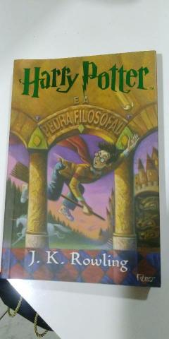 Livro Harry Potter e a Pedra Filosofal Dia-se