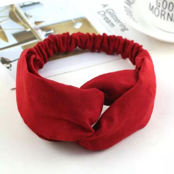 Tiara faixa turbante em crepe vermelha
