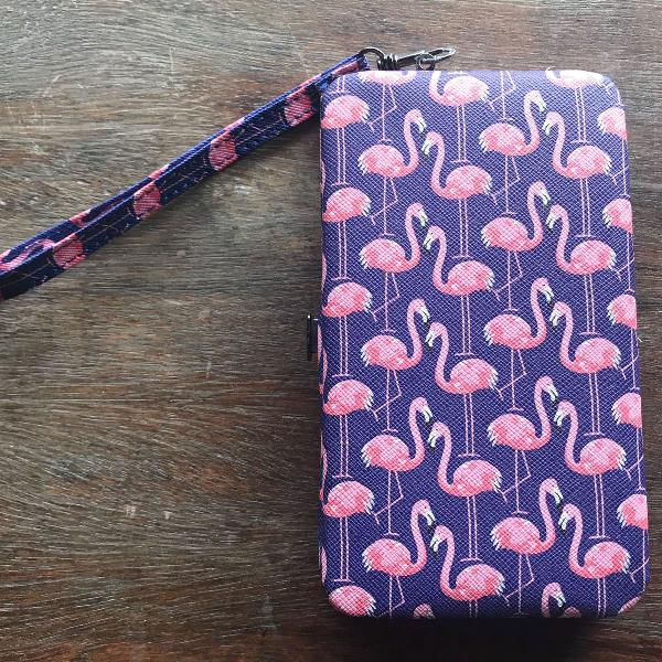 carteira de flamingos