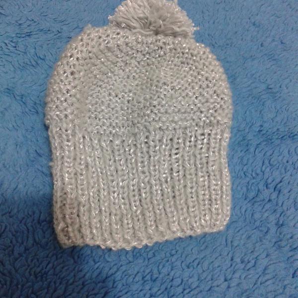 gorro cor cinza