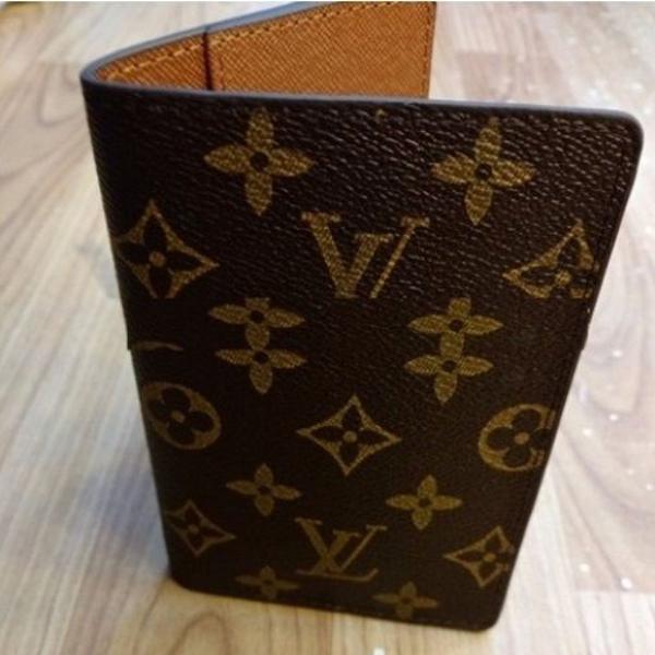 porta passaporte louis vuitton monogram