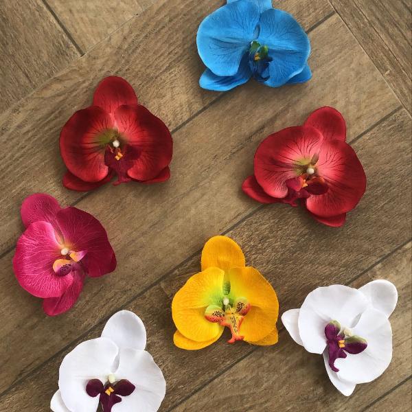 presilha de orquídea para cabelo