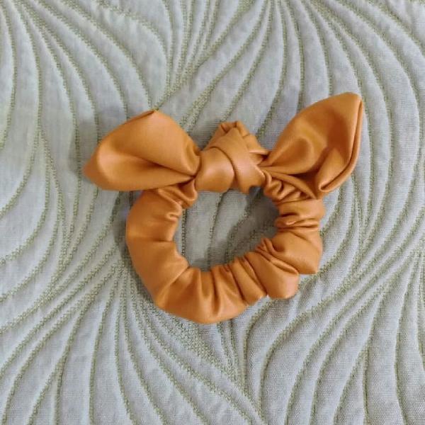 scrunchie corino mostarda