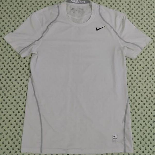 camisa nike pro dri-fit tamanho m pouco usada r$79