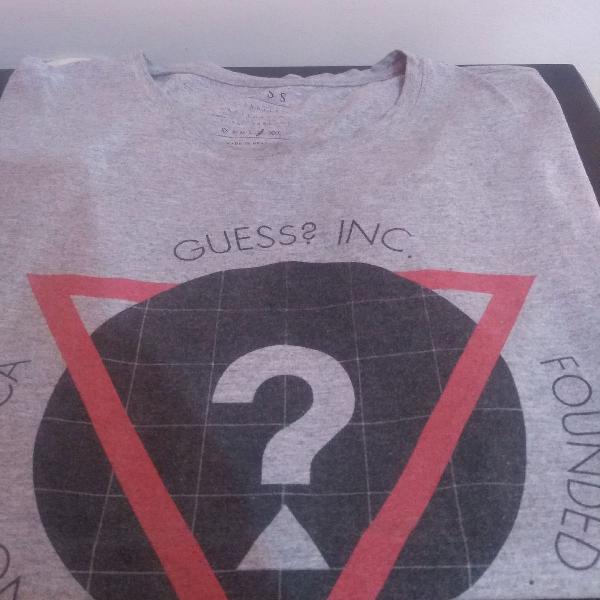 camiseta guess