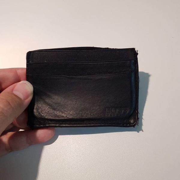 carteira porta cartões couro hugo boss (cor preta)