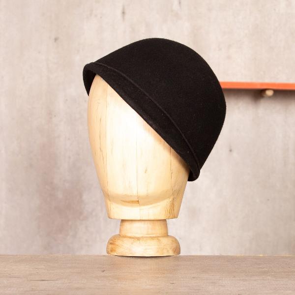 chapéu preto vintage