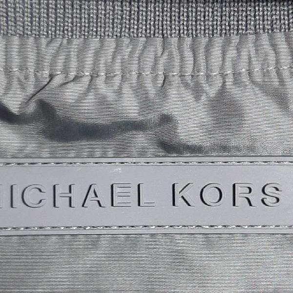 corta vento Michael Kors