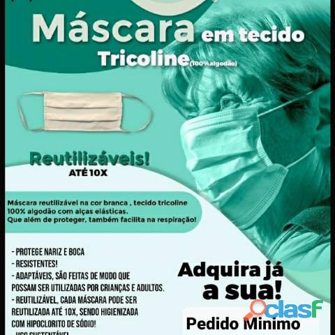 Máscara em tecidos tricoline 3 camadas.