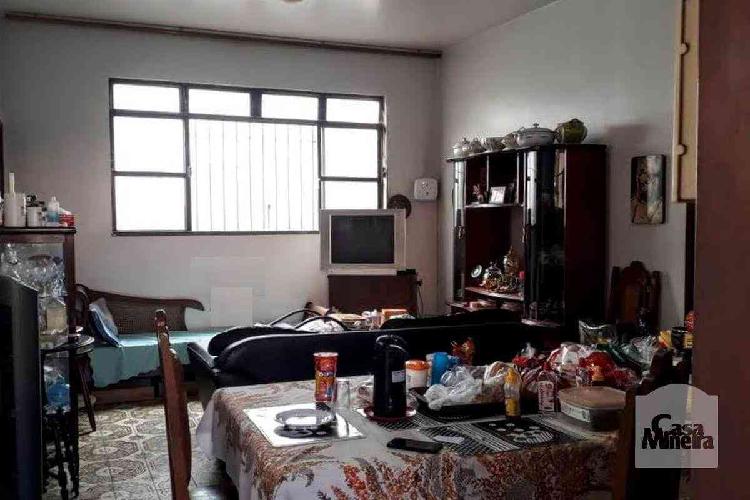 Casa, Calafate, 4 Quartos, 2 Vagas, 1 Suíte