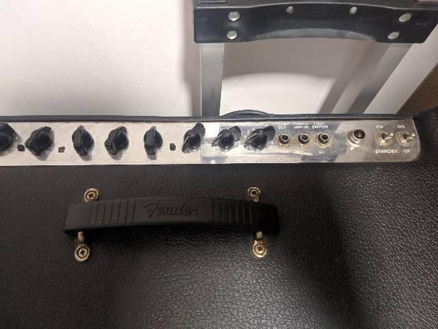 Fender Deville 60W USA Valvulado