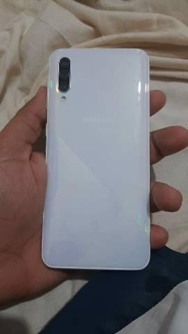 Samsung A30s