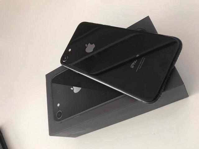 Troco iPhone 8 top em smartphone do msm nível