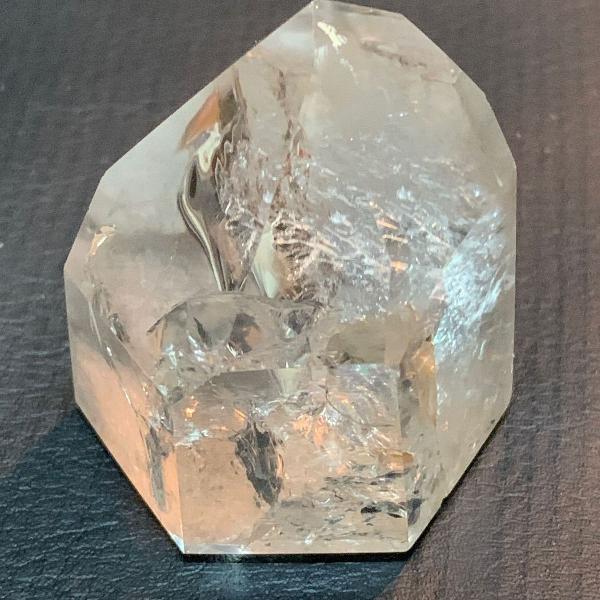 cristal de quartzo ponta geradora transparente energia