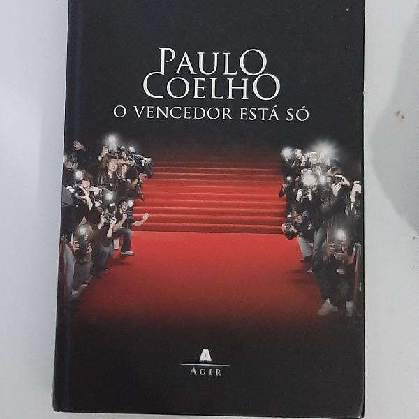 livro Paulo Coelho, O vencedor está só