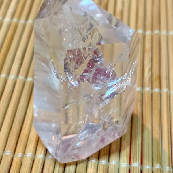 ponta de cristal quartzo gerador equilíbrio harmonia